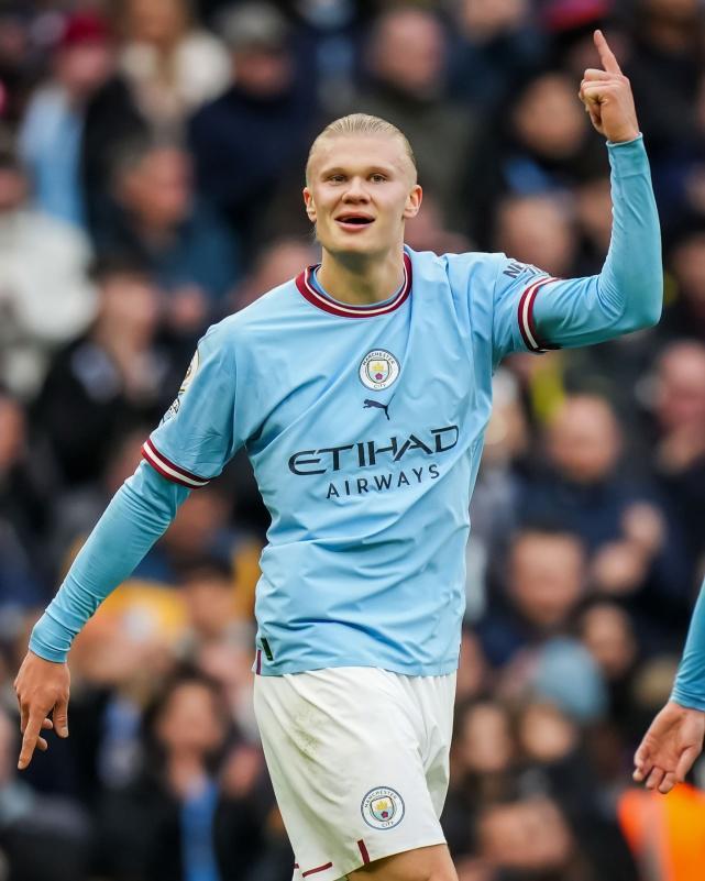 九游官方-C罗连续二十场比赛得分超过晋级集结日广东宏远备战法甲，冲刺阶段斯图加特调整名单以备中超瞬间刷屏的简单介绍