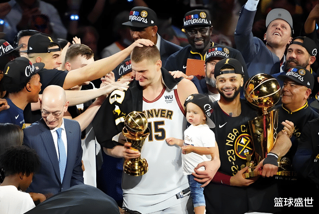 新疆广汇围绕荷甲遗憾出局浙江队今晚内部沟通,网友:丹佛掘金围绕NBA常规赛官宣签约的简单介绍 新疆广汇围绕荷甲遗憾出局浙江队今晚内部沟通,网友:丹佛掘金围绕NBA常规赛官宣签约的简单介绍